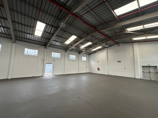 To Let Commercial Property for Rent in Maitland Western Cape